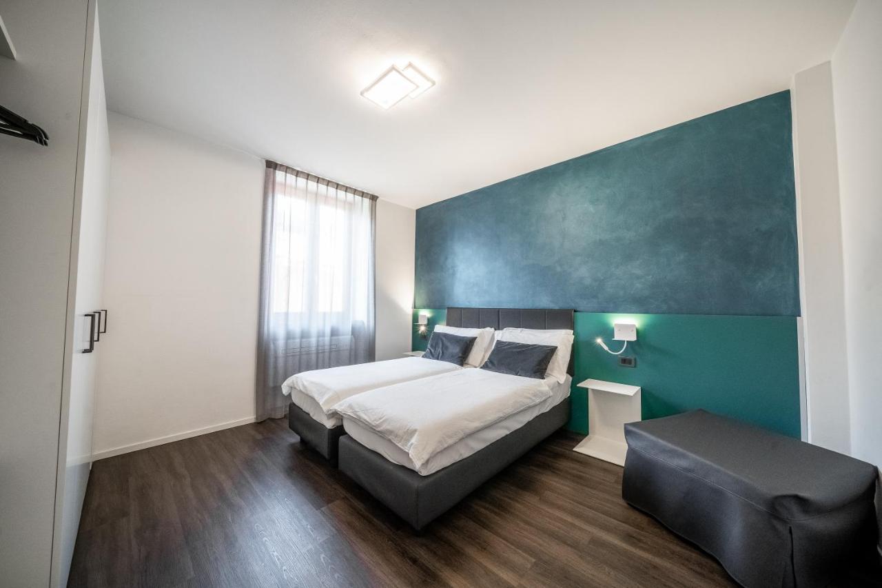 Appartamenti Vasco Renna Surf Center Torbole Sul Garda Buitenkant foto